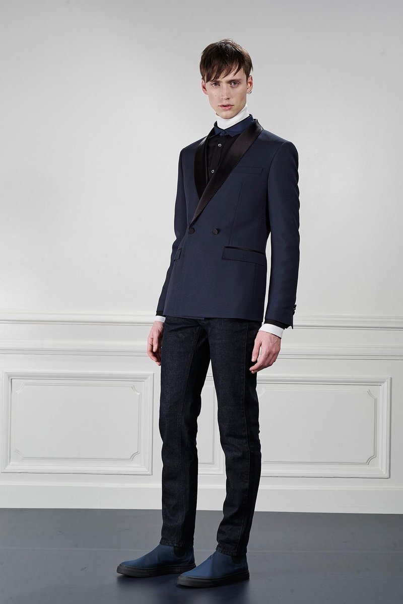 Fall 2015 #Menswear Highlights
Viktor &amp; Rolf
#style #fashion