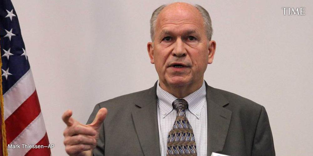 TIME's tweet photo. Alaska governor says more oil drilling needed to combat climate change http://t.co/tqF7R4LCsd http://t.co/A46aVmImtn