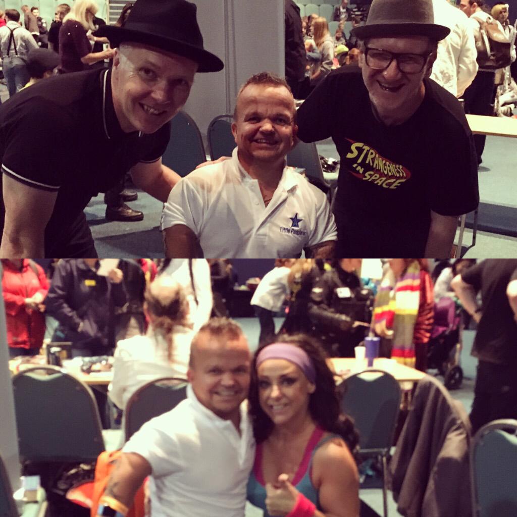 smallpaul1966's tweet photo. @TrevorNeal @simonmhickson @trevandsimon ! Great to meet you on Saturday #FeelTheForceDay http://t.co/wX5nXbex3s