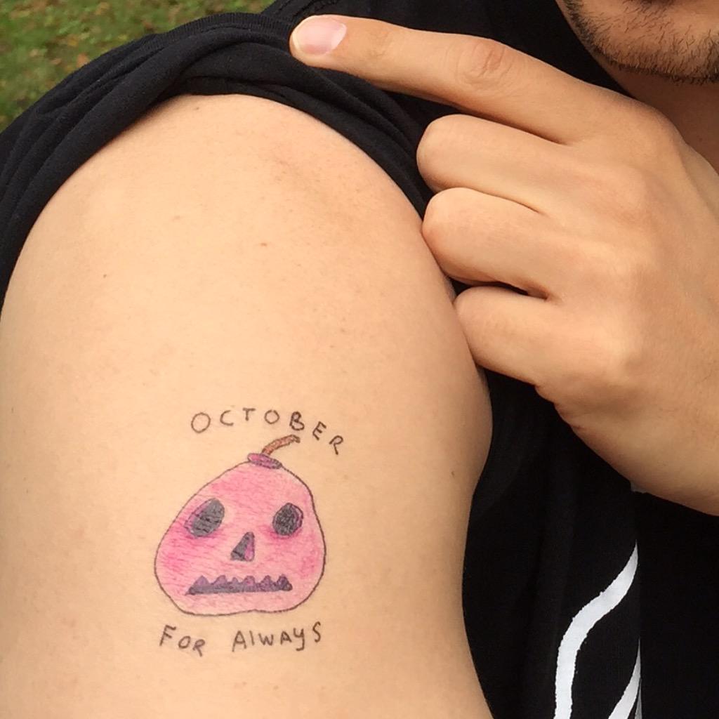 Does Matthew Gray Gubler Have Tattoos matthew gray gubler on Twitter: "i finally did it. #gublertattootuesday temporary tattoos! http://t.co/zcnrIq8Zgs" / Twitter