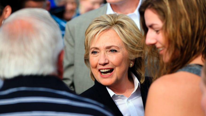 .<a href="/HillaryClinton/">Hillary Clinton</a> won the debate. Democrats' plan for a coronation is on track fxn.ws/1MpT97W via <a href="/EWErickson/">Erick Erickson</a>