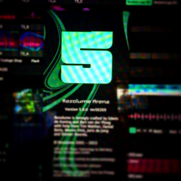 VJWeezypain's tweet image. #resolumearena5 #gotit #watchout #humboldt #vjcj #vjlife ift.tt/1NFzRBw