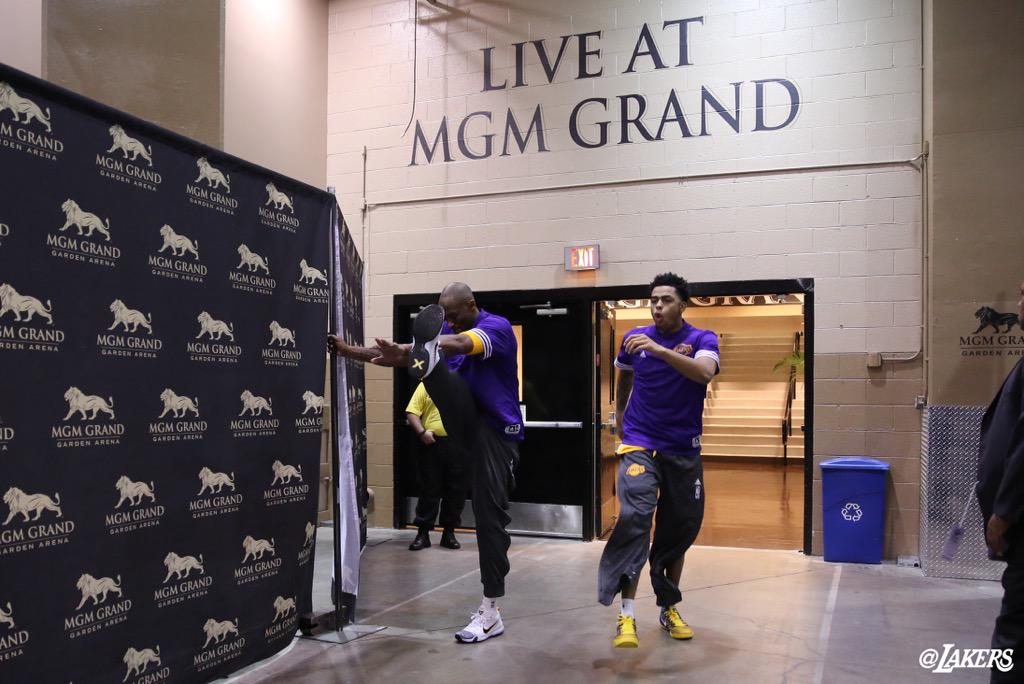 Lakers's tweet photo. #LIVEatMGM http://t.co/90d3pfF698