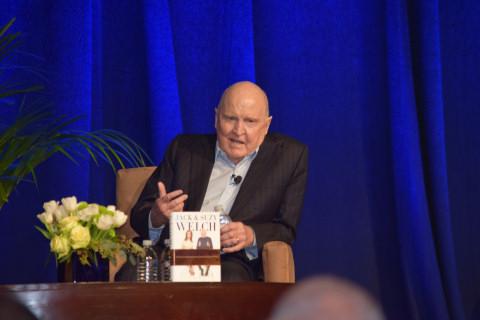 apicsqro's tweet photo. Jack Welch at the #APICS2015 conference http://t.co/KY74BnMKdZ