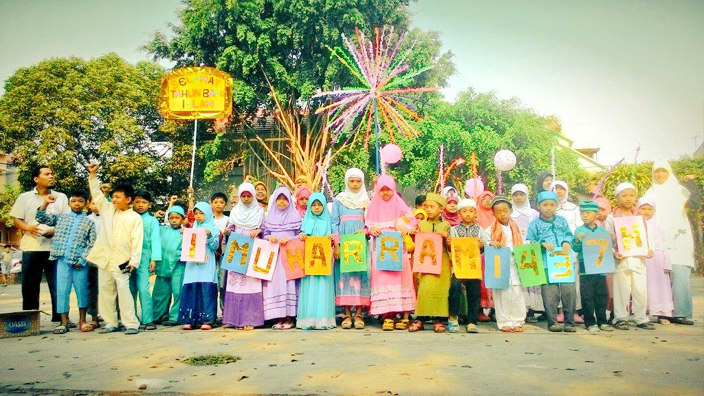 Salam Tahun Baru 1437 Hijriyah dari kami . #PawaiMuharram1437 cc <a href="/PKSJaksel/">PKS Jakarta Selatan 🇮🇩</a> @PKSJakarta