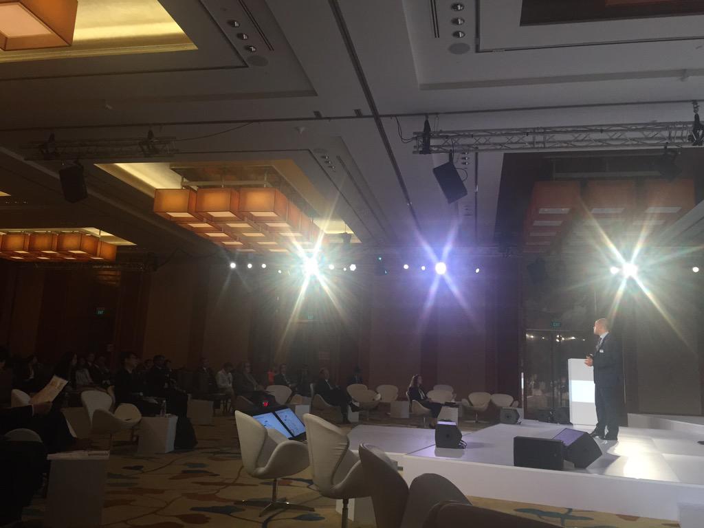 DanaBrants's tweet image. Ryelandt #swiftservices illustrates to how SWIFT can help ease #iso20022  implementation #Sibos