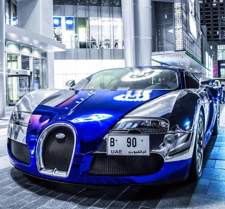 TheBestCarsOnly's tweet photo. Bugatti Veyron http://t.co/1k6mSeGujg