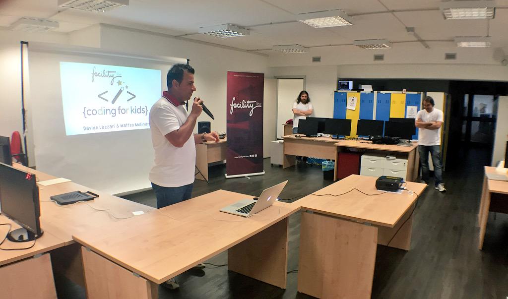 FacilityLive's tweet image. .@dadelazza presenta #Coding4KidsPV Seguite il live #streaming qui goo.gl/VEMoT2 #CodeEU @CodeWeekEU