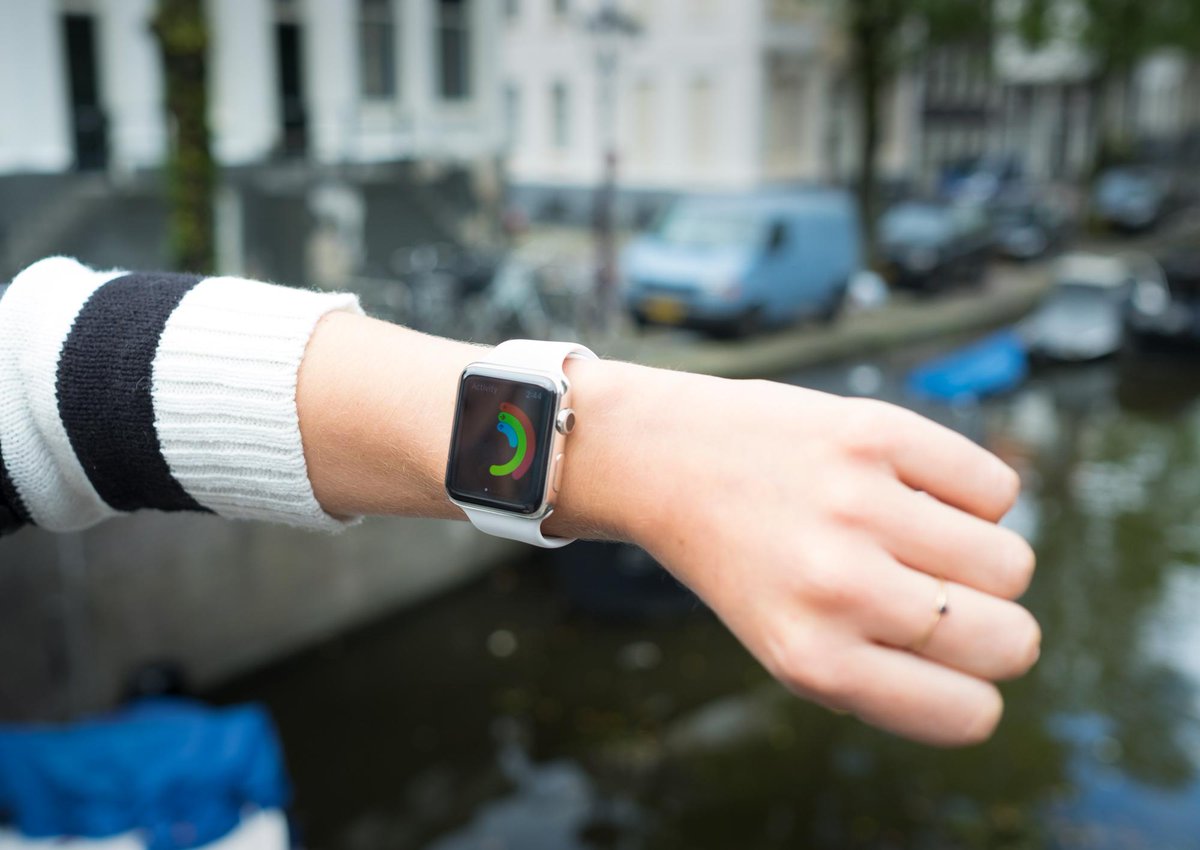 thenextweb's tweet image. The Apple Watch is now being sold at B&amp;amp;H Photo tnw.me/O6WbeG2