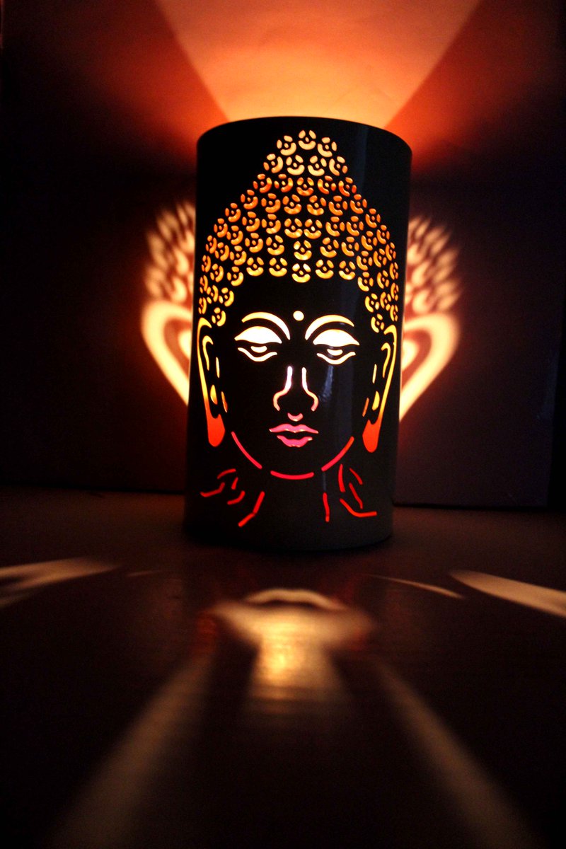 CatchCustomised's tweet image. This Diwali shop at customised catch and get amazing offers on products, To place order cont @9910906087 or whats app