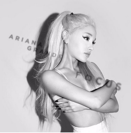 Julie_Anderson4's tweet photo. #16daysTilFocus Found the colored pic!! #BarbieDoll @ArianaGrande @ArianaUniverse #PerfectLyrics #PerfectArtWork http://t.co/9H4LGUvaHa