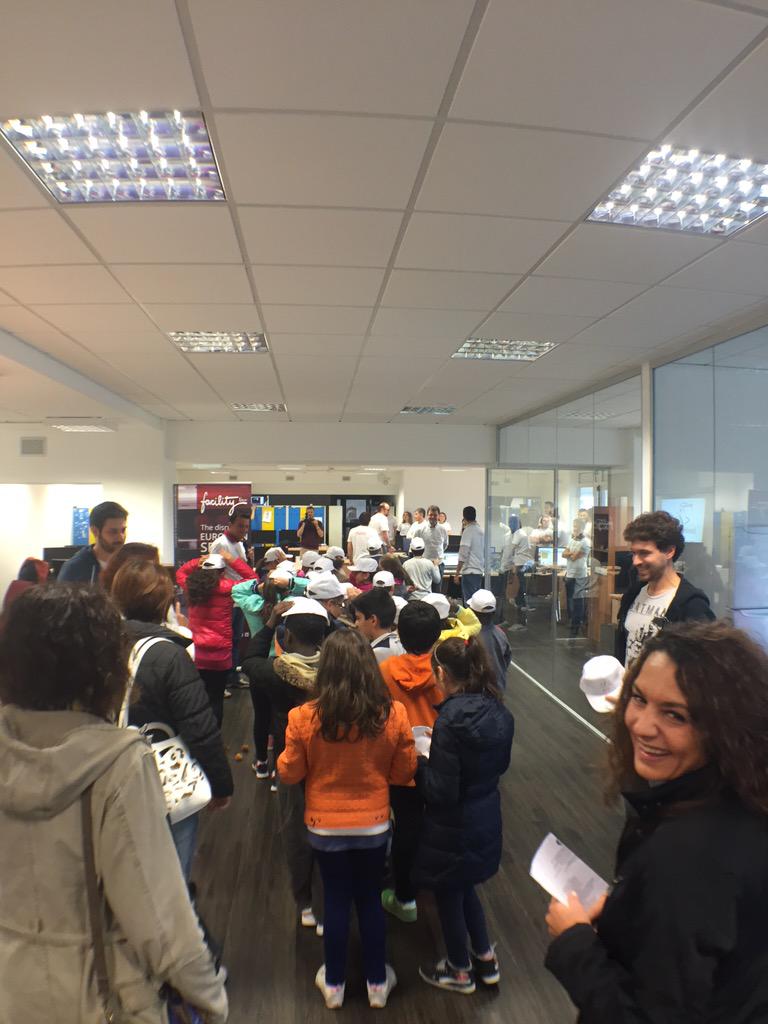 FacilityLive's tweet image. Diamo il benvenuto alla classe VA della Scuola Massacra (Istituto Angelini)#Coding4KidsPV goo.gl/VEMoT2