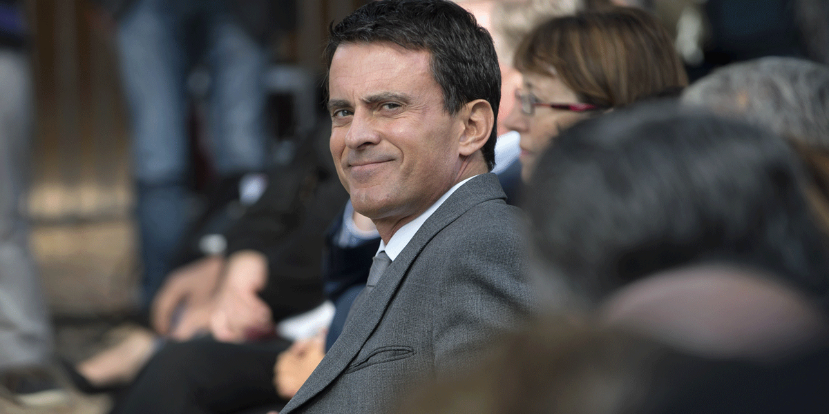 Europe1's tweet photo. Grogne des policiers : les principales annonces de Manuel Valls http://t.co/Hf4HoHd4PE http://t.co/f3ljtixrc7