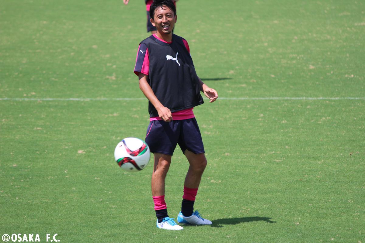 セレッソ大阪オフィシャル 長居公園で草サッカーをやっていた頃から週末になると大人がピンクのユニフォームを着てスタジアムに入っていくのを見て育ってきました セレッソ は地元のクラブです もっと貢献したい と橋本選手 次回セレッソ大阪ｔｖ