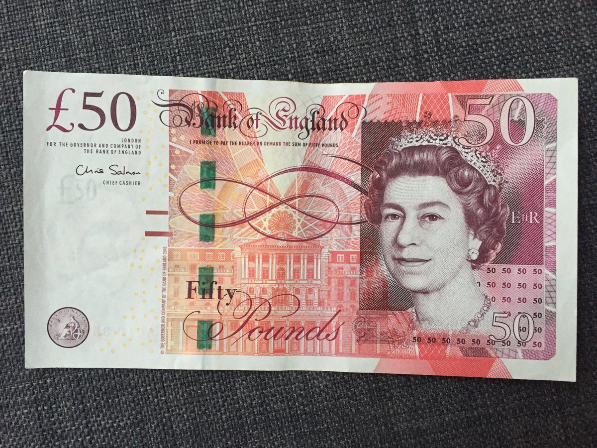 AnnieMouse81's tweet image. I am always so poor, that this is only the 3rd time in my life I've ever even SEEN one! 😂 #TheRedOne