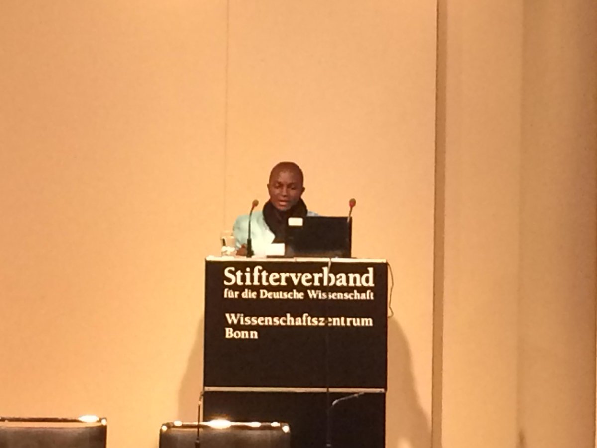 Emilia Reyes tweet media