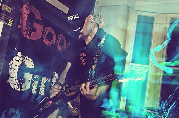 GoodGirlShould's tweet image. :( facebook.com/goodgirlshould…