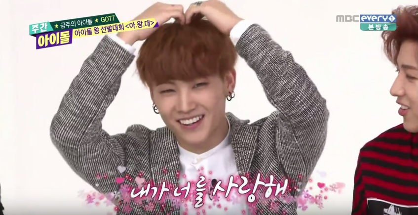 CRRR-B2UkAAxhpk.png:large