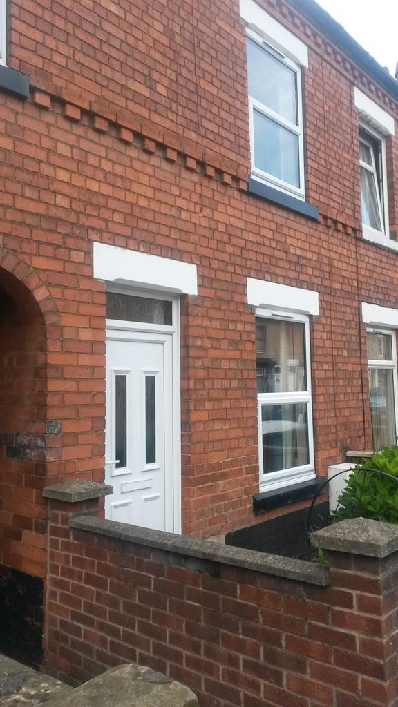 _Smartmove_'s tweet image. Affordable housing available in #Newark for singles and couples on a low income. Dss welcome ;)