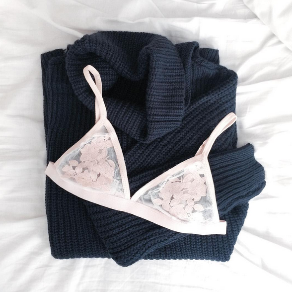 fashionpillsES's tweet photo. Cozy and sexy ;) Shop our exclusive lingerie line from @LavishAlice here http://t.co/oPQpBMQVbo #FPTribe http://t.co/9gWHRY6gxn