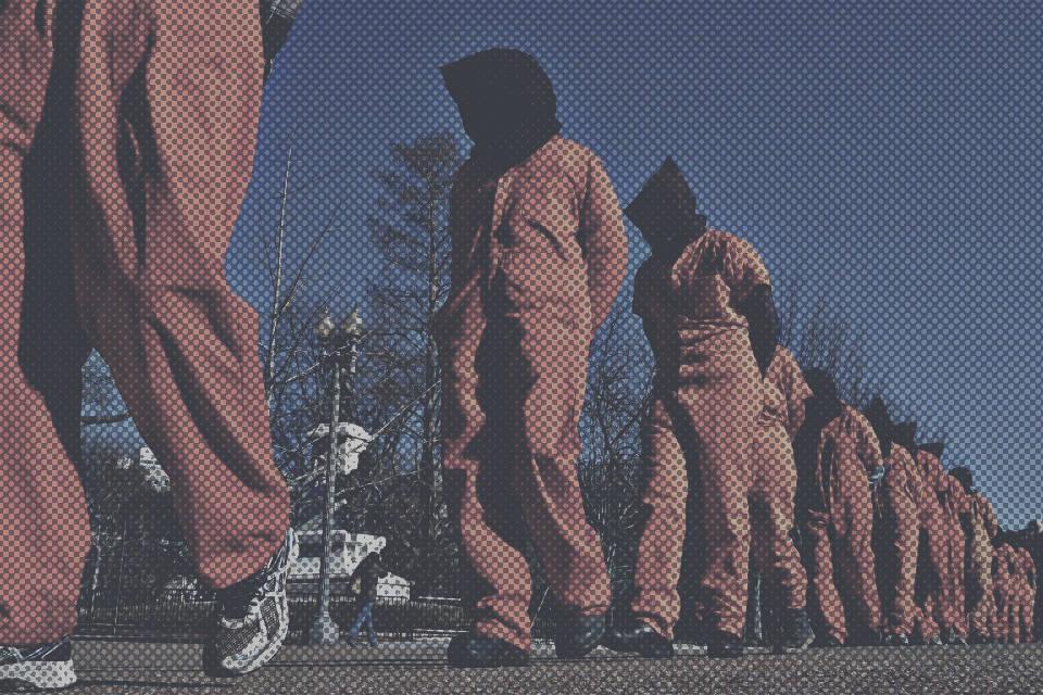 CIA torture victims sue psychologists who designed program http://t.co/RTJIjLGOa9 http://t.co/totpNpxK5P