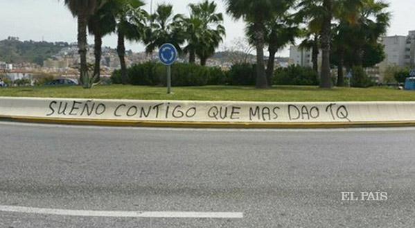 el_pais's tweet image. Esta es solo una de las 17 mejores formas de decir 'Te quiero' en una pared, en @verne ow.ly/TnJA8