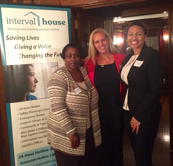 IntervalHouseCT's tweet image. Thank you Attorney General Jepsen and Mrs. Diana Jepsen for hosting a wonderful event in support of Interval House.