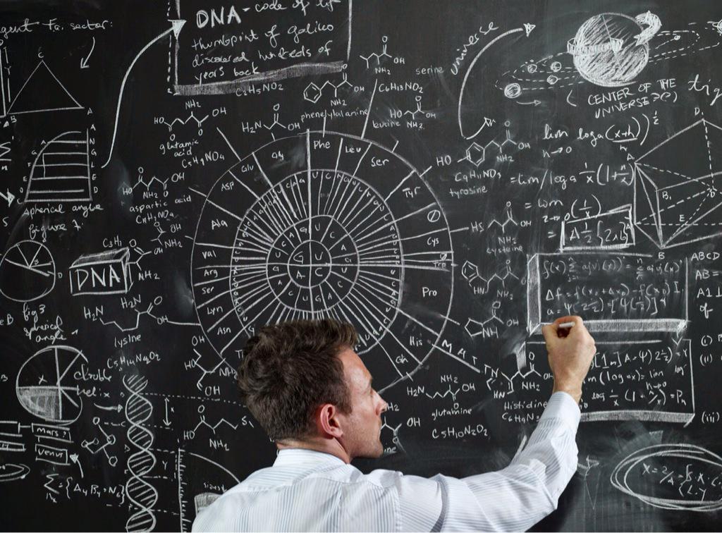 oopsdonuts's tweet image. when you hand Mozart the aux cord #PSAT