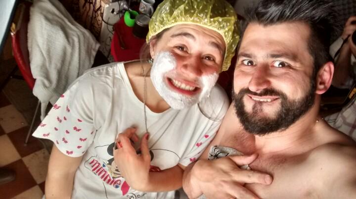 tinovelastico's tweet photo. Produ de fotos para lo que se viene en @radiobicicleta #Noviembre #YaLlega cc: @silvicampise http://t.co/8dSRXzZ1Pa