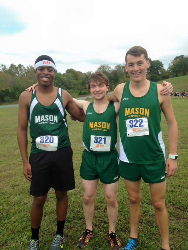 These guys had a great time at the cavalier invite last weekend @UVaClubXC hope to see y'all at regionals!