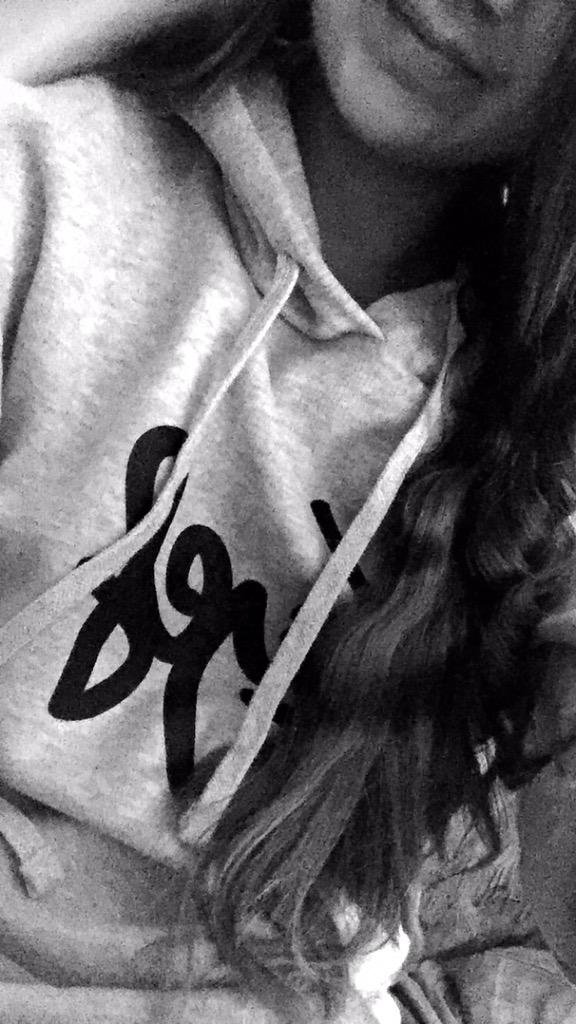 BettinaKayef's tweet image. Lebe zur Zeit im #kayef Hoody.✌🏻️❤️
@kayefofficial