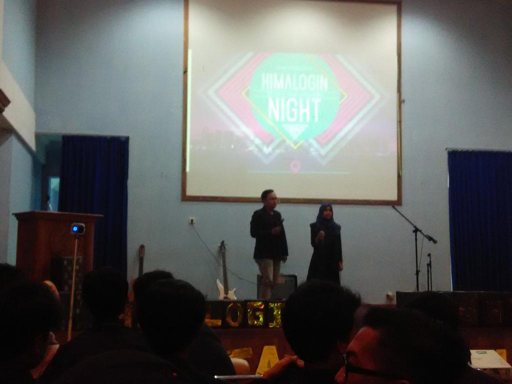 Penampilan dari TINNOVATOR..
Yuhuhuhu

Makin rame aja..