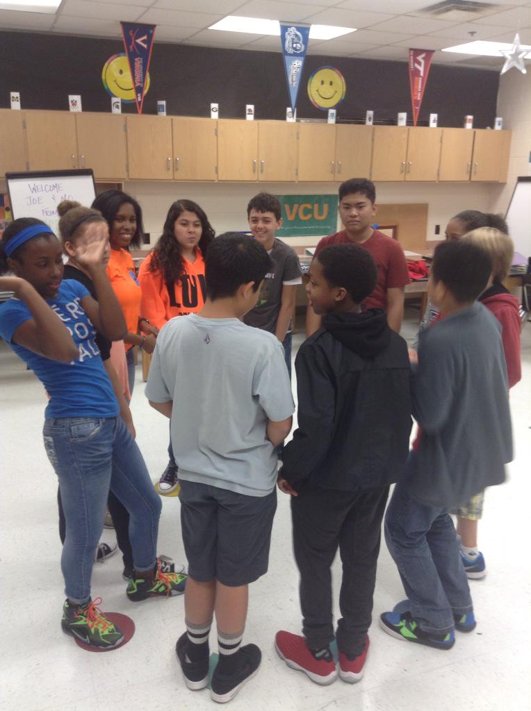 AVIDIMS's tweet photo. Team building with MoJoe from #adventurepark #avidrocks @CLMSJETS #bell1 http://t.co/wavHlJaWEE
