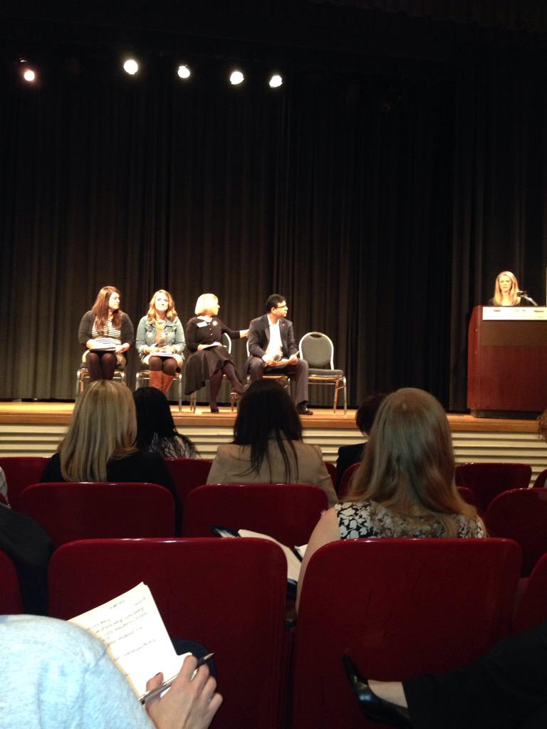 TLWUrbanAg's tweet photo. Panel conversation #MaxGAGivesDay at the Woodruff Arts Center #georgianonprofits http://t.co/8copRCgdhK