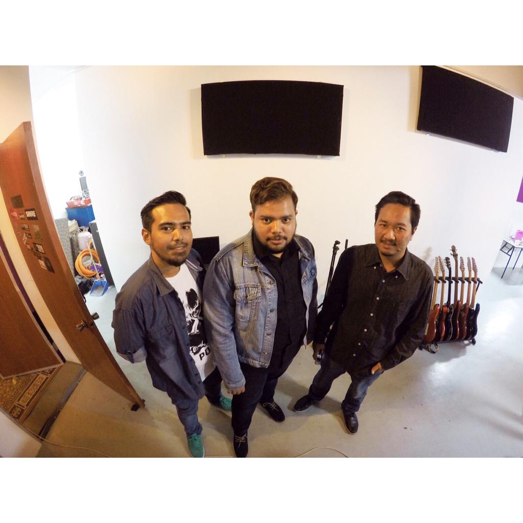 Hello guys kiterang tengah tunggu turn nak recording lagu baru, #bimasakti #readyforrecording #sakti