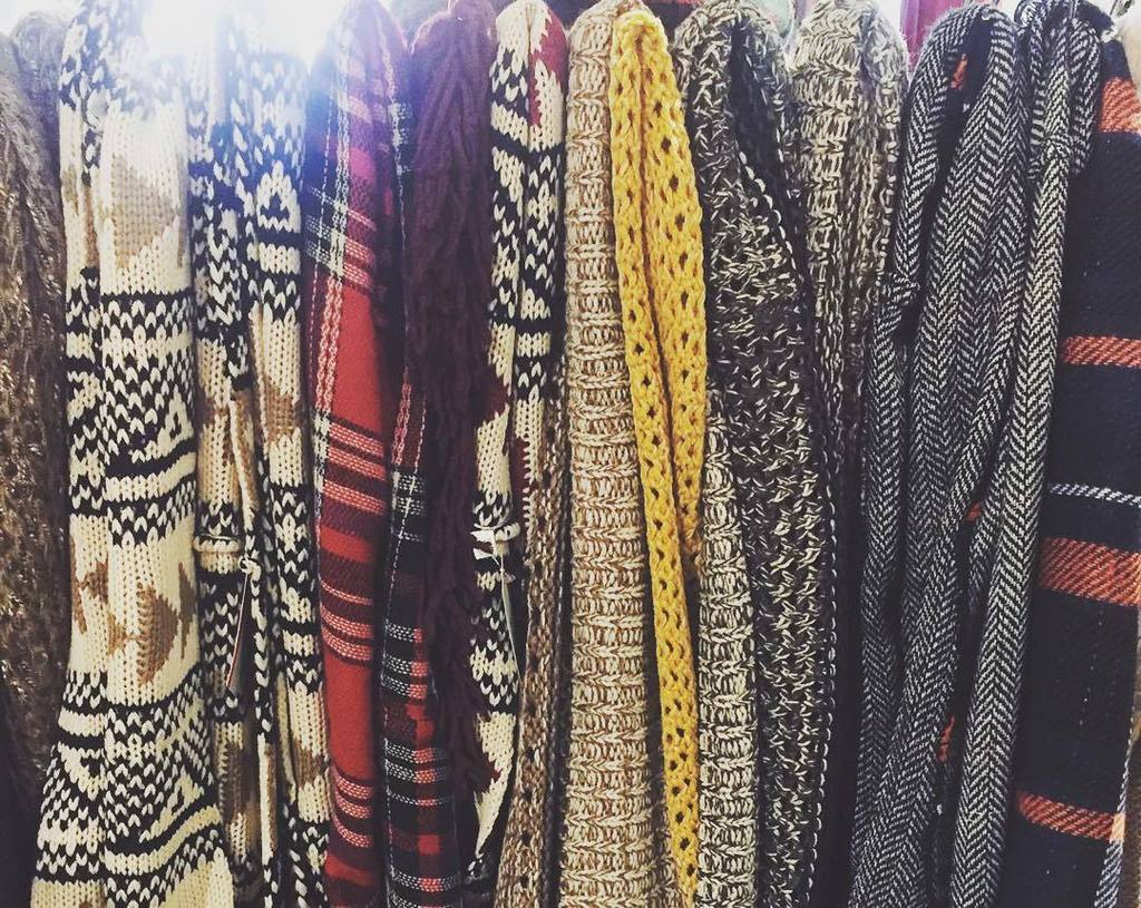 SageClothing's tweet photo. How many scarves is "too many scarves"? #sageclothing #sagestyle #sweaterweather #fashion … http://t.co/blhaF0WFF4 http://t.co/l7H1Wwo7j7