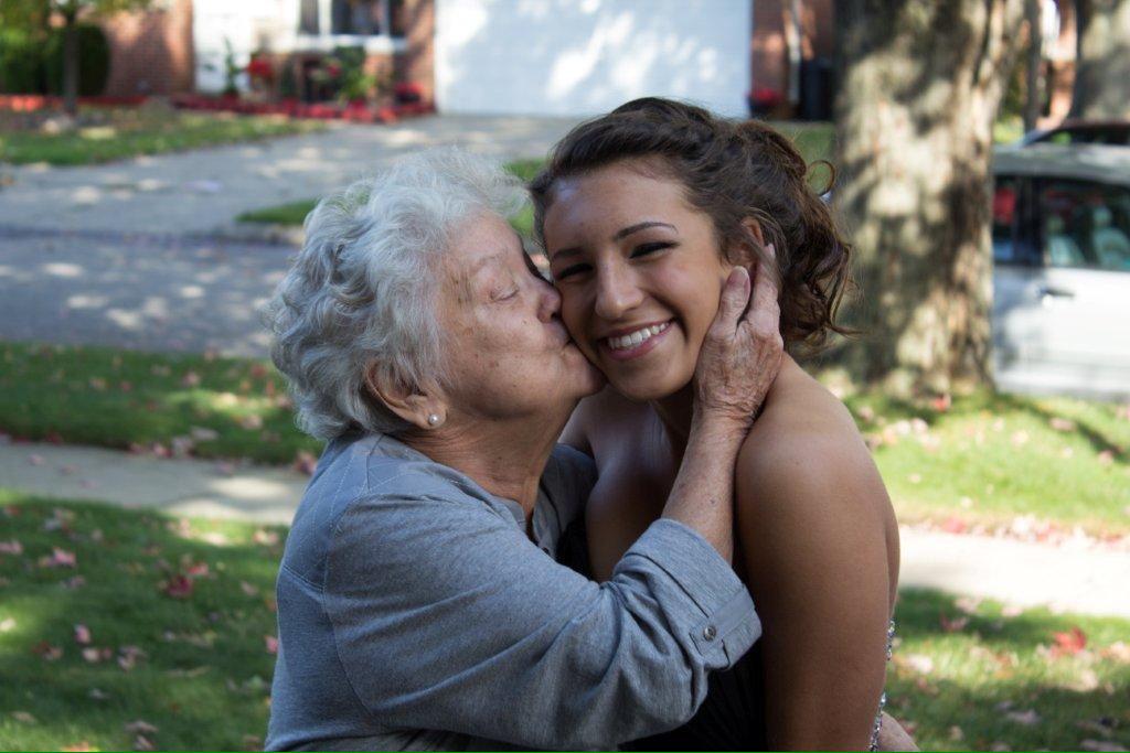 Ashley_Trayner's tweet photo. rest in paradise my beautiful angel, watch over me always. http://t.co/tRDeyZPzSa