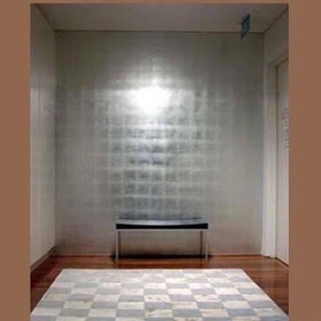 TheLeafingzone's tweet photo. Silver leafing wall behind reception waiting area #silverleafing #theleafingzone http://t.co/s84Qoh3YES