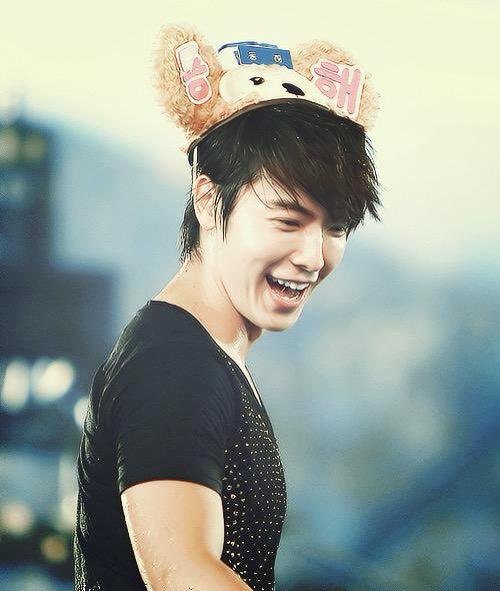 Happy birthday the cutest lee donghae   let\s meet as a better person 2 years later 