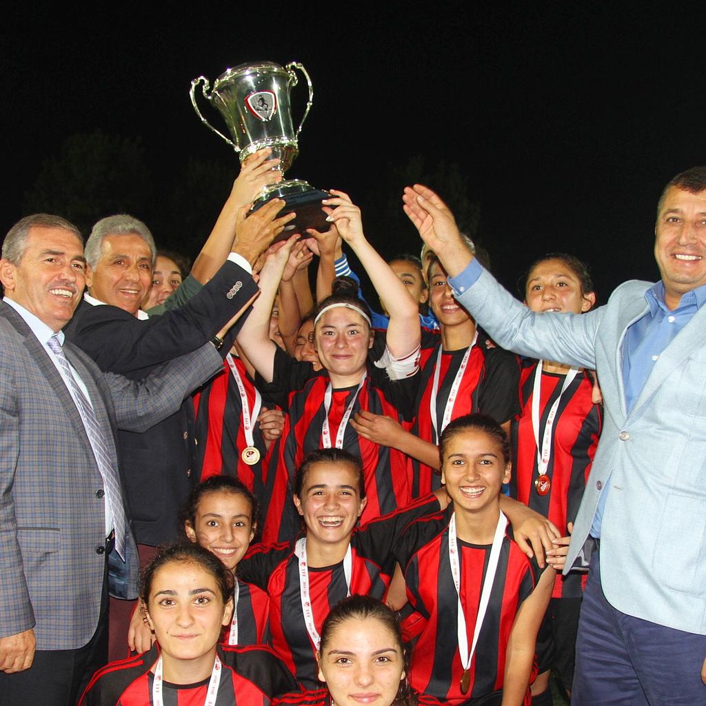 fomgetgenclik's tweet photo. http://t.co/TckBvKVETd