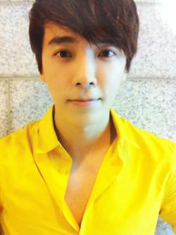 Happy birthday, Lee Donghae. I love your eyes, they tell stories that you never tell yourself. I\ll miss you so much 