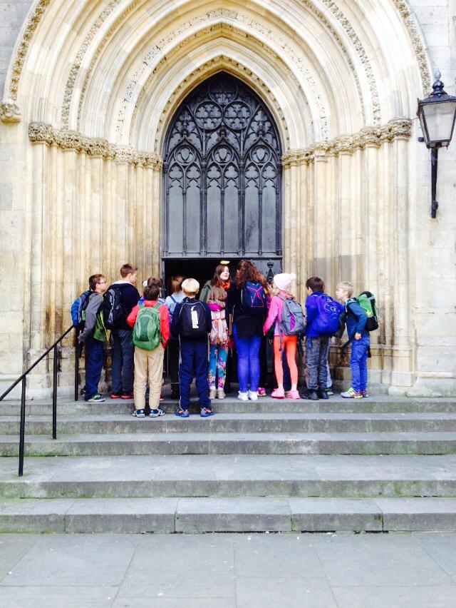 Staveley CE Primary School on Twitter "Lots of amazed faces in York Minster today! Thanks Alex