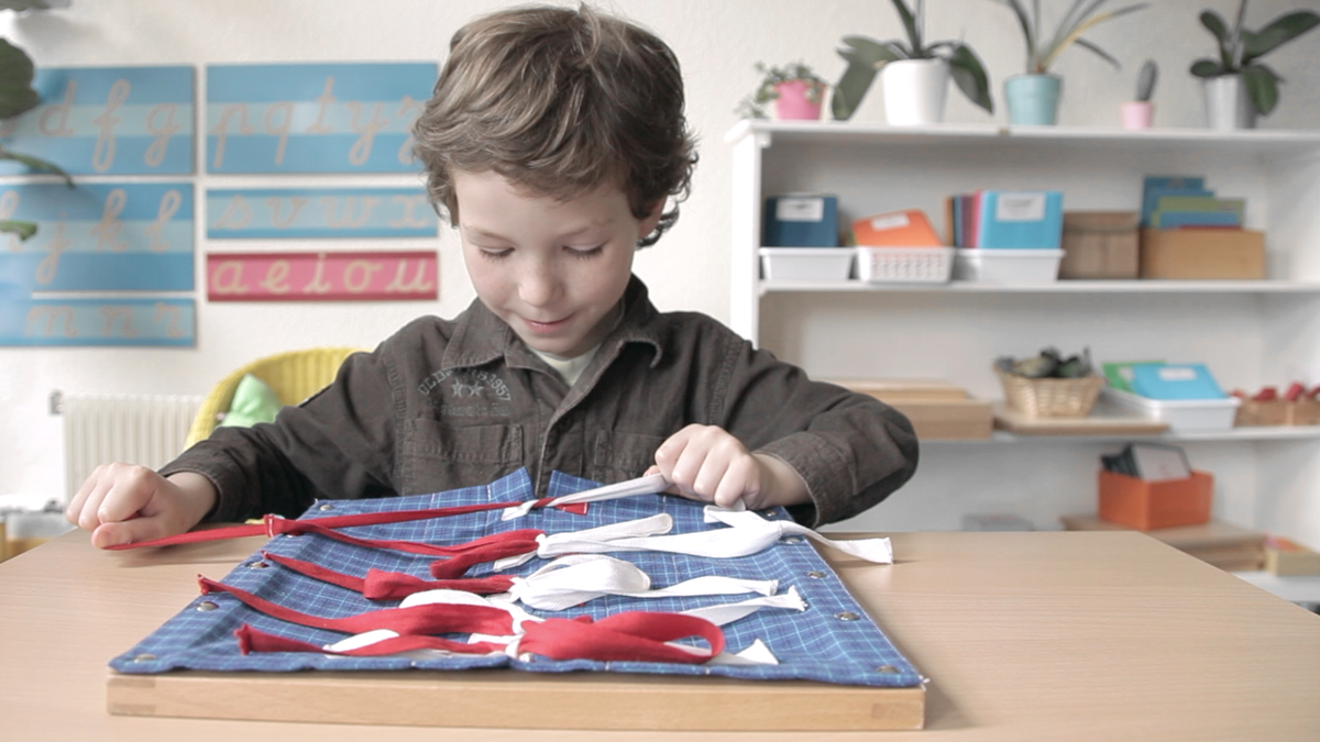 Clnalvarez's tweet image. Activité pratique n°11 - Cadre des noeuds
Vidéo &amp;amp; fiche pédagogique ici bit.ly/1OBWrK2