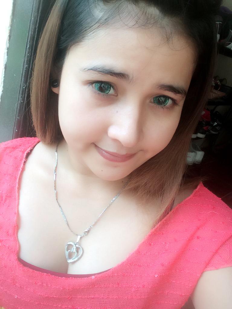 princesa_tiya's tweet photo. #selamatterlelap❤️ http://t.co/Y5iSxkJe3U