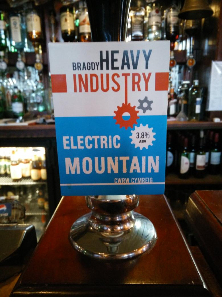 OTB: <a href="/BlackWolfBeers/">Black Wolf Brewery</a> William Wallace <a href="/CottageBrewing/">Cottage Brewing</a> Dark Cascadian, Heavy industry electric mountain #BevBeer