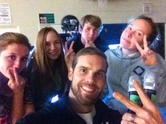 millar_sandy's tweet image. Been a while since a #millaselfie Setting up for another double blue assembly  #battleisback