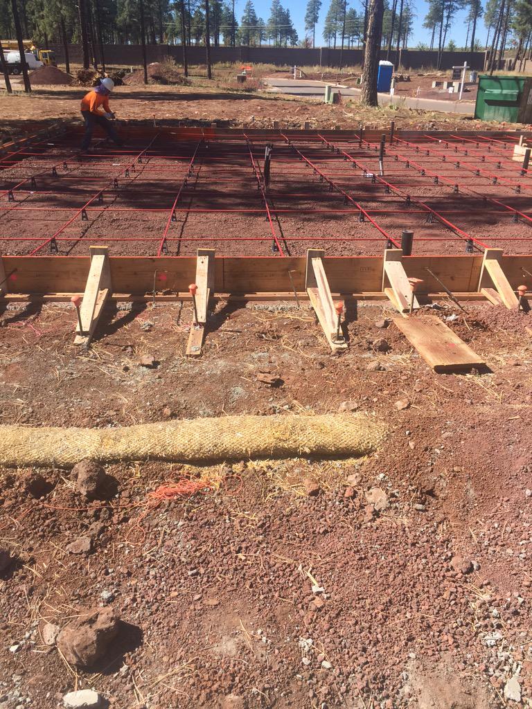 MJCV1's tweet image. Learning PT slab installs. ELEVATIONS ARE VITAL BRO AND DONT WORRY ABOUT THE DIRT WORK #SoilEngineering Hacks