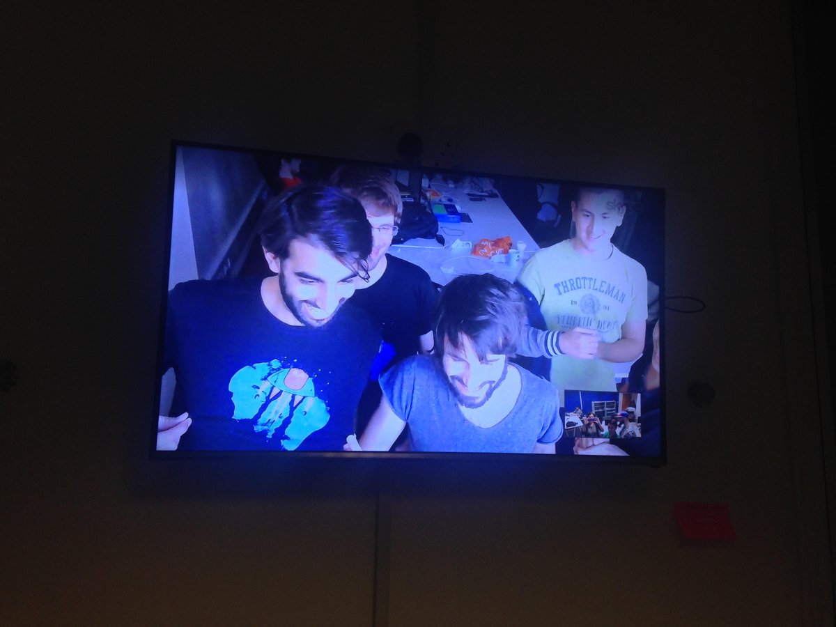 YLDio's tweet image. Weekly Craicathon is on @YLDio! #reactjs #relayjs #GraphQL #docker