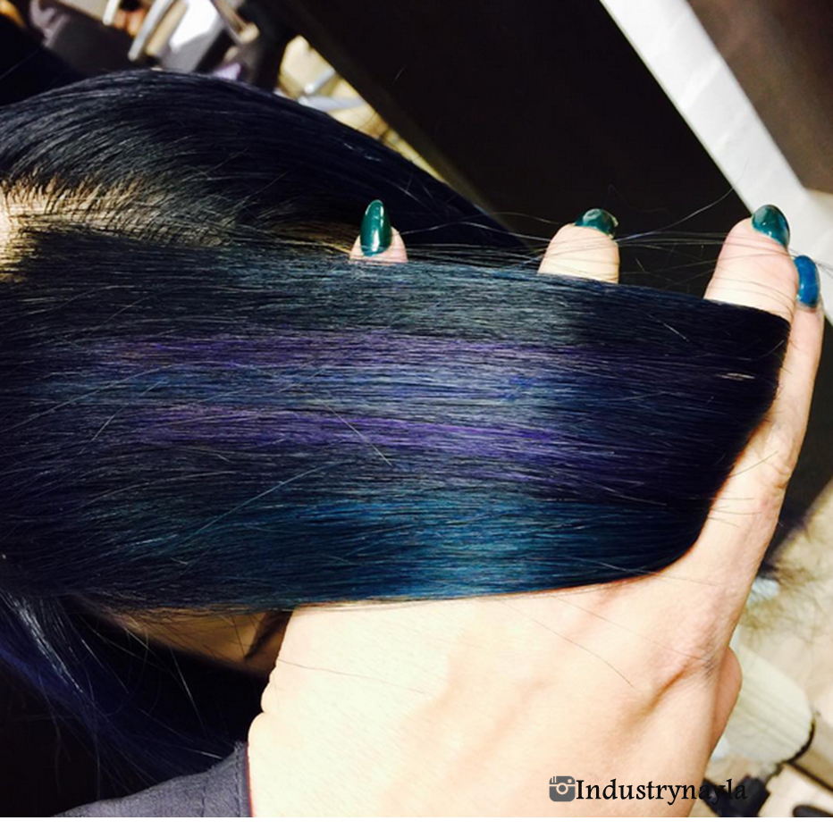 matrixfamily's tweet photo. Get inspired by the different blue hues in this #ColorInsider and #Soboost creation. http://t.co/YoEI4uLjgg