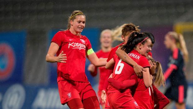 FCTwenteVrouwen's tweet photo. Historische avond FC Twente Vrouwen in München, naar de laatste 16 in de Champions League. http://t.co/UqrAgAiIVd http://t.co/laTQGyXuQG